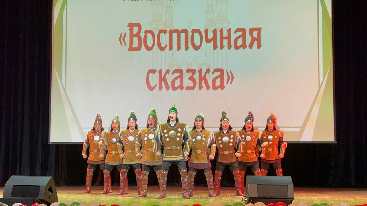 Ансамбль «Туймаада» завоевал Гран-при конкурса «Восточная сказка» в Казани