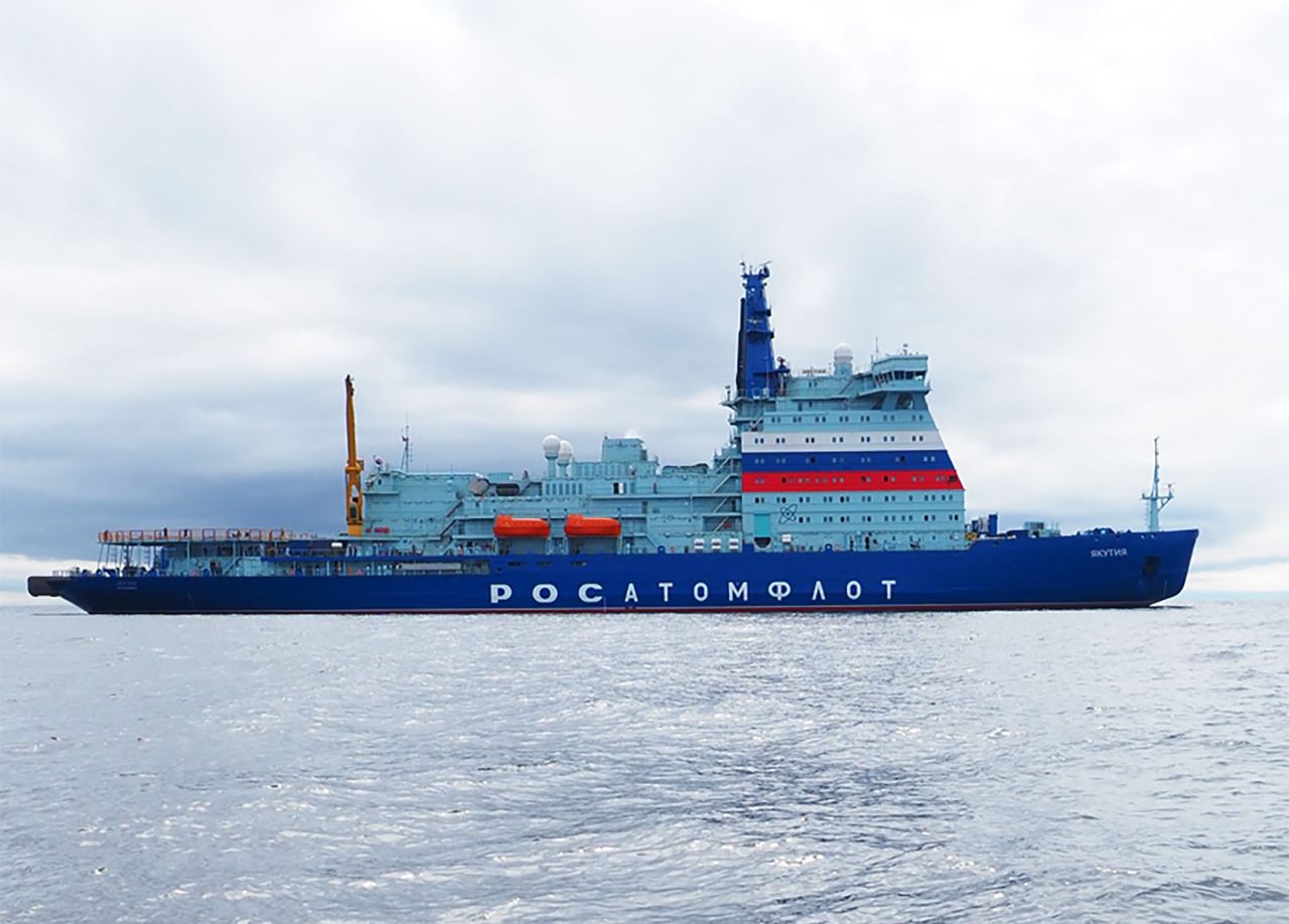 Ледокол «Арктика» начинает ходить по Северному морскому пути