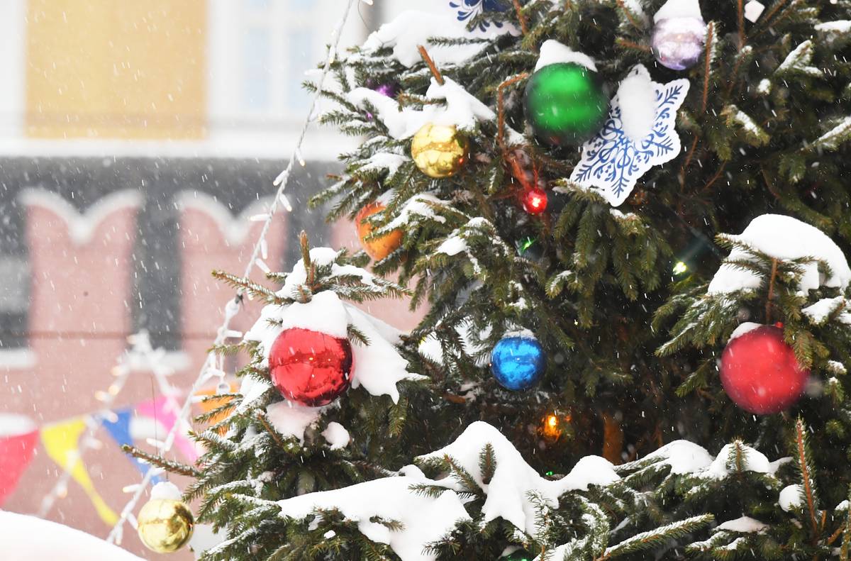Температуру выше нормы прогнозируют в Якутии в новогоднюю ночь