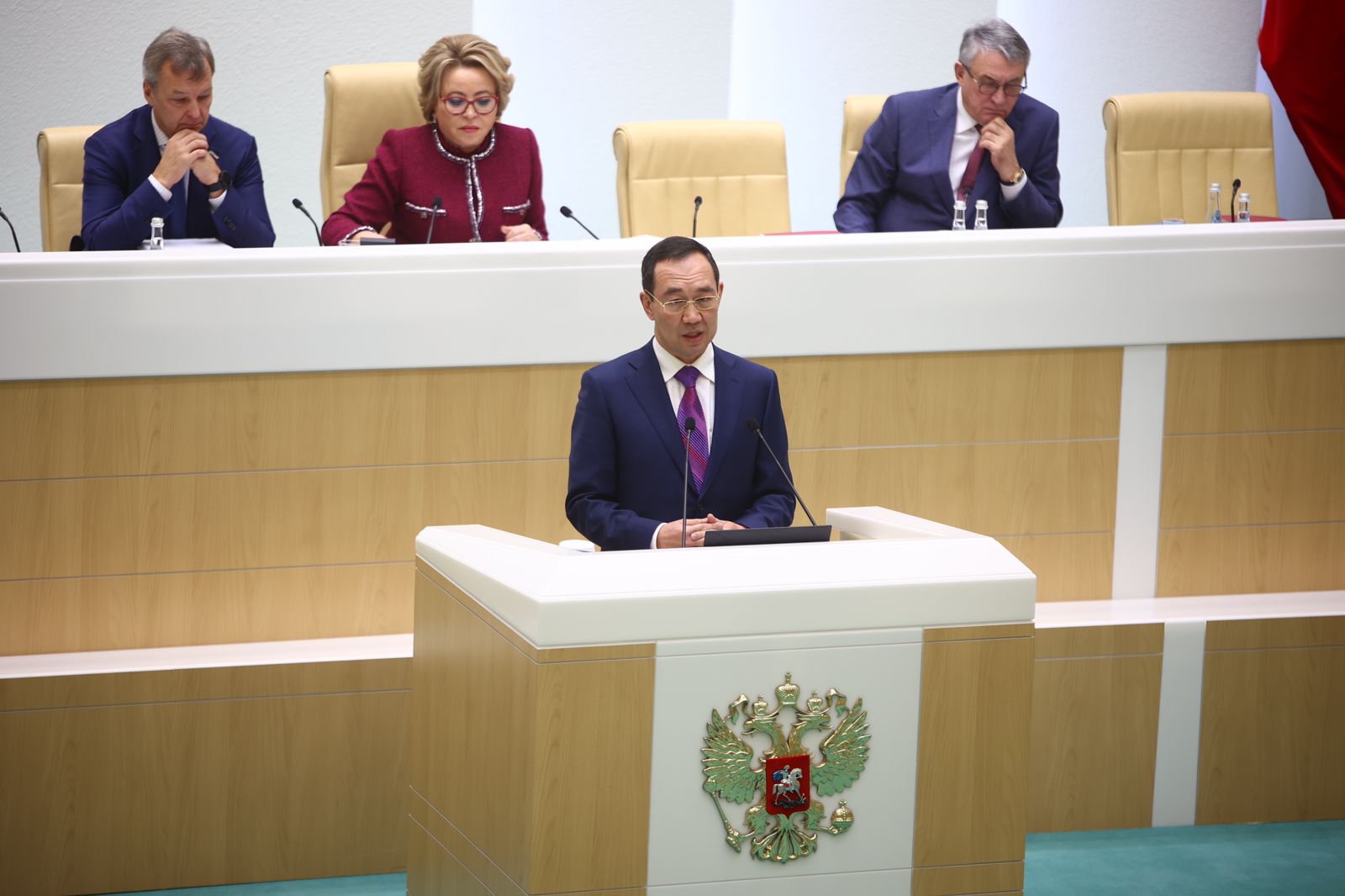 Айсен Николаев выступил с докладом на «Часе субъекта» в Совете Федерации