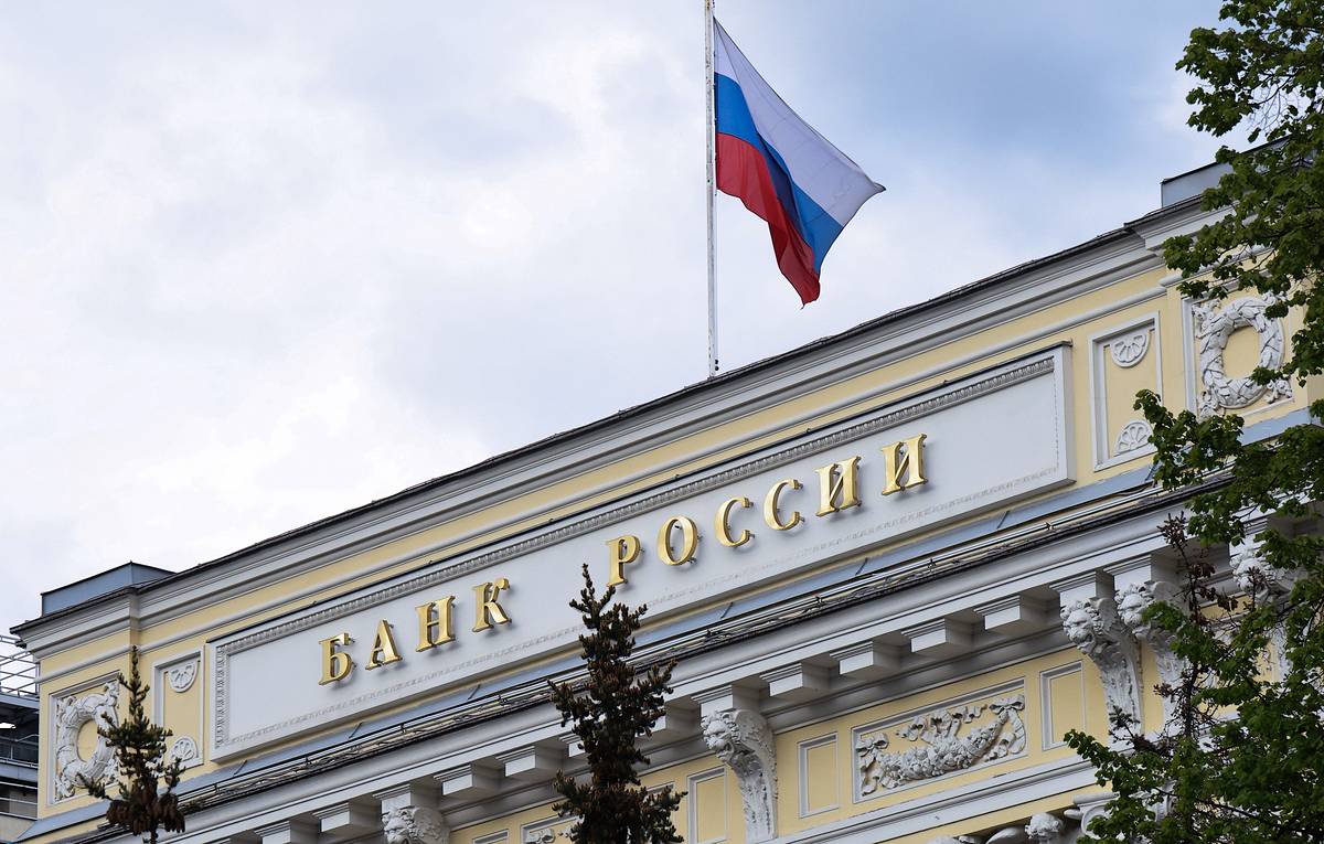 Банки реструктурировали 155 тысяч кредитов участников СВО в России