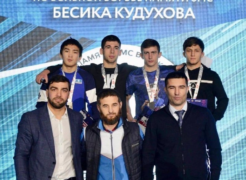 Якутский борец завоевал серебро на турнире памяти Бесика Кудухова в Краснодаре