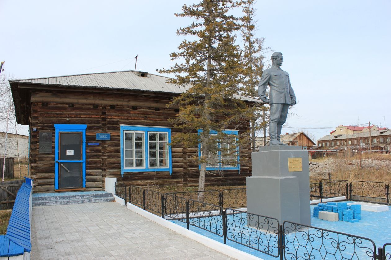 Дом-музей Орджоникидзе в Хангаласском районе отреставрируют