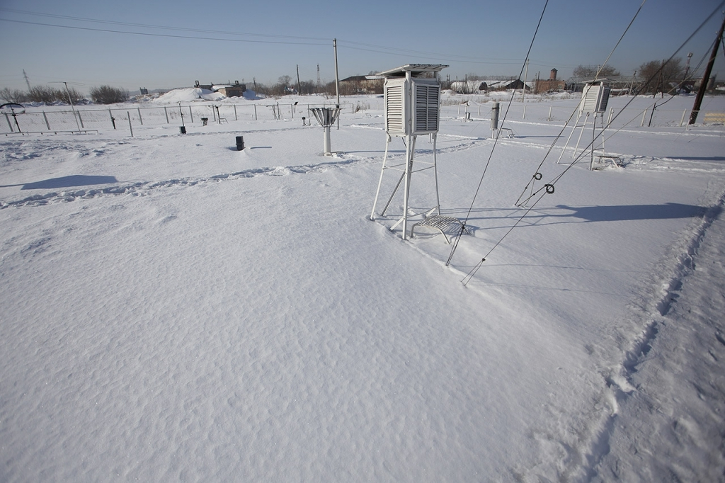Почти 100 метеорологических станций работают в Якутии
