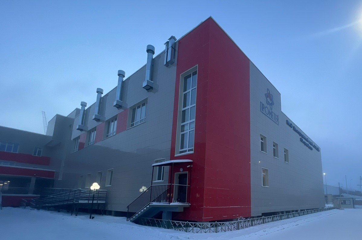 Новую школу на 990 мест ввели в Якутске