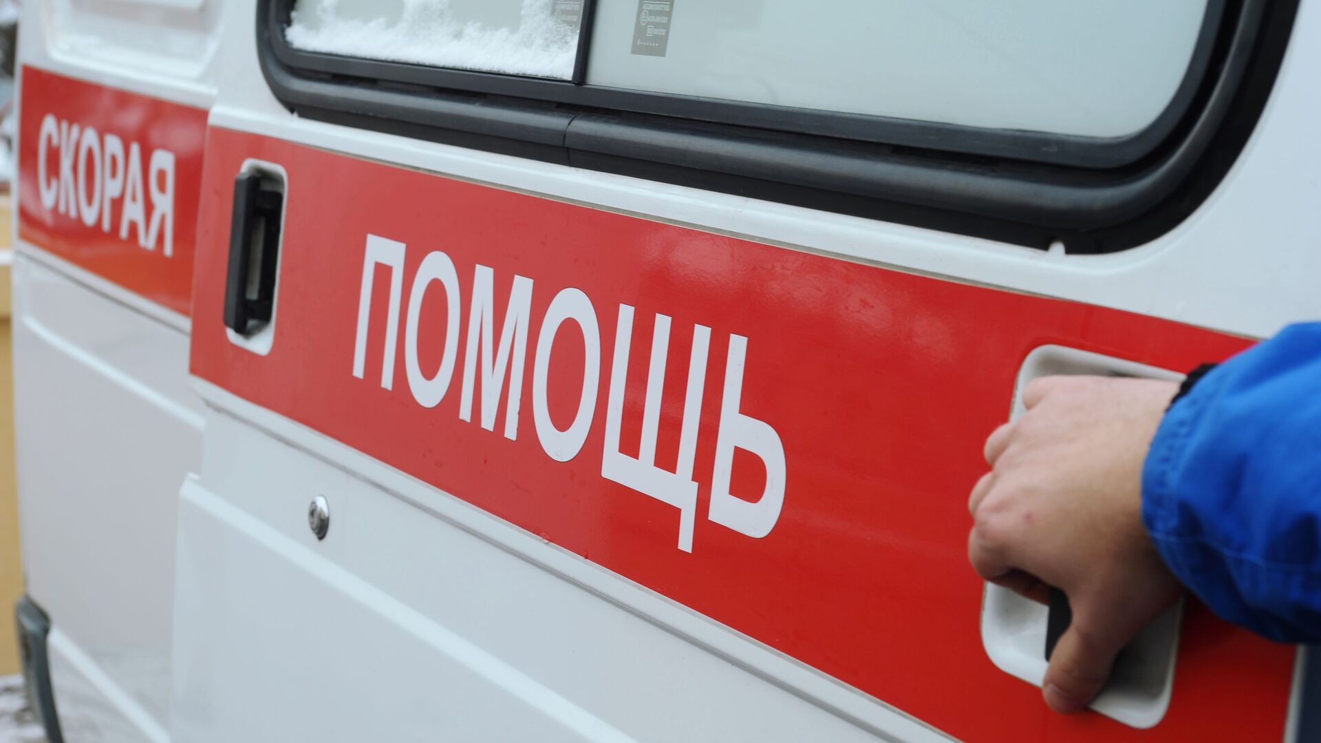 Пострадавших от отравления угарным газом в селе Амга доставят в медучреждения Якутска