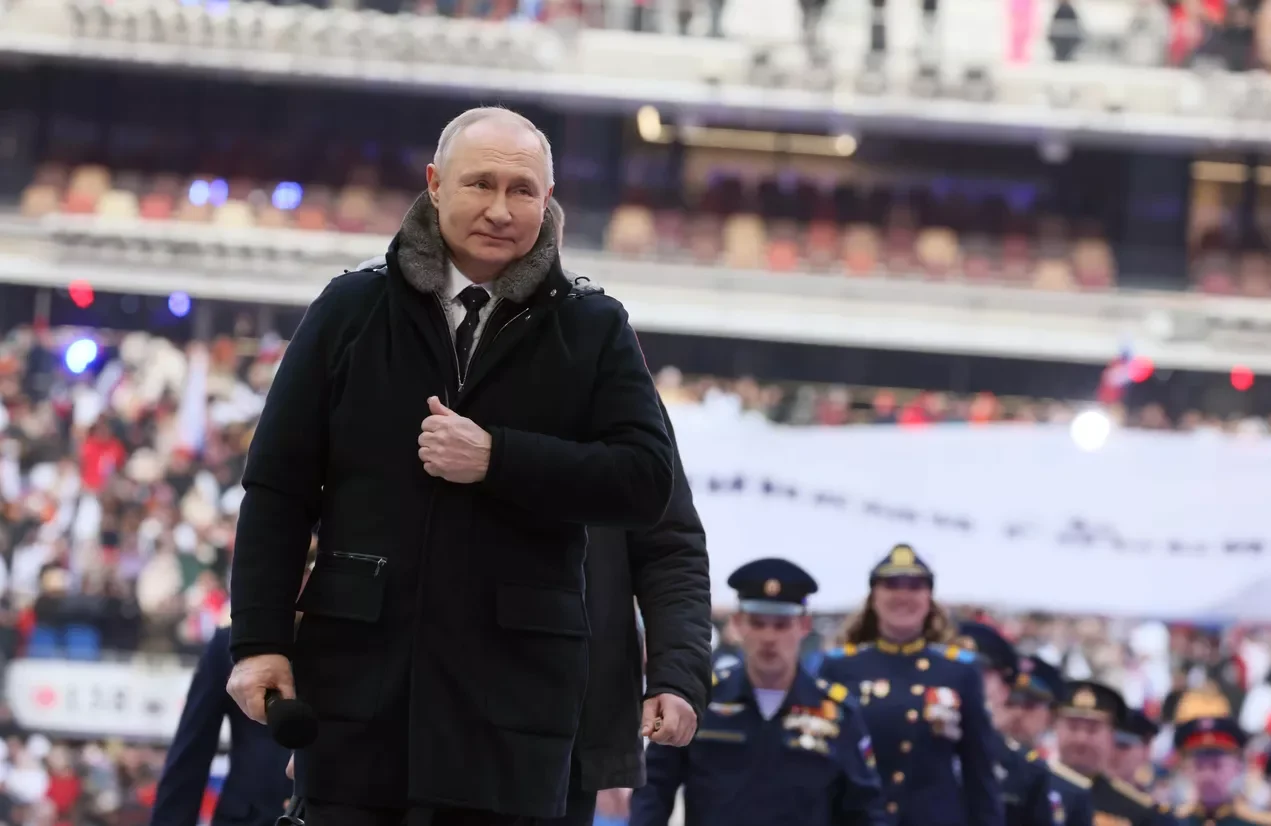 Владимир Путин: Сегодня весь наш народ является защитником Отечества