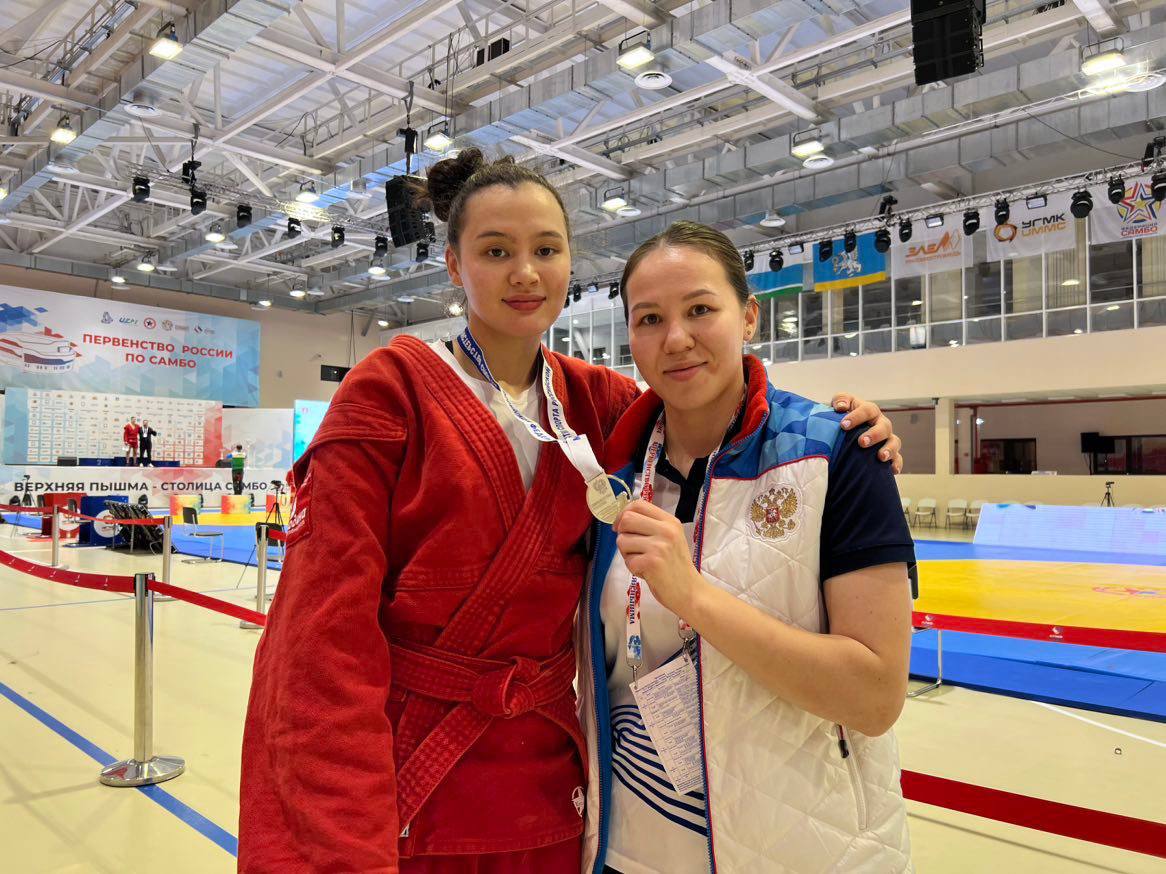 Якутянка Полина Иудина завоевала серебро первенства России по самбо