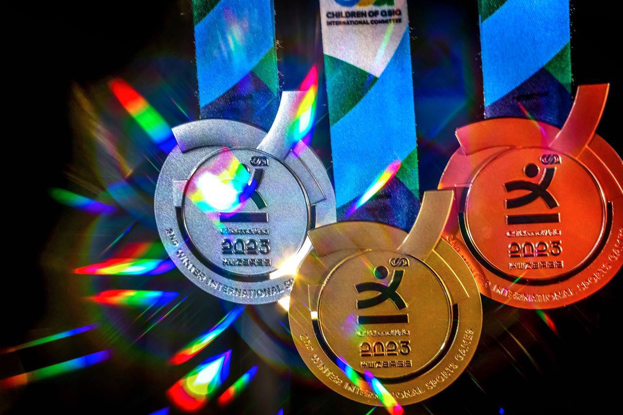 Медали II зимних игр «Дети Азии» представили в Кемерово