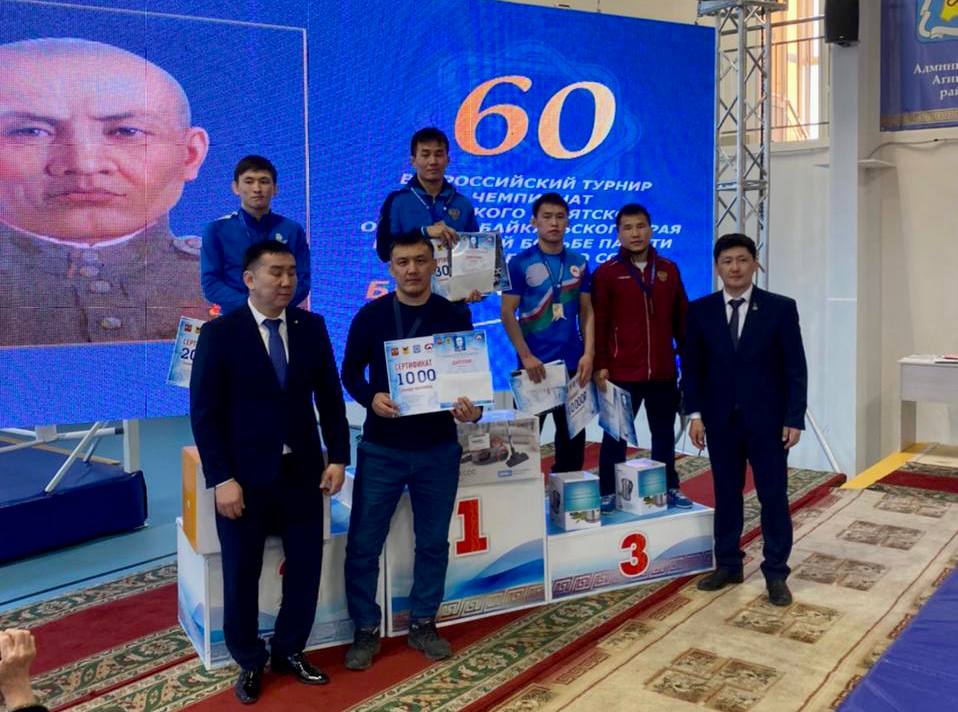 Якутские борцы завоевали пять медалей в турнире в Забайкальском крае
