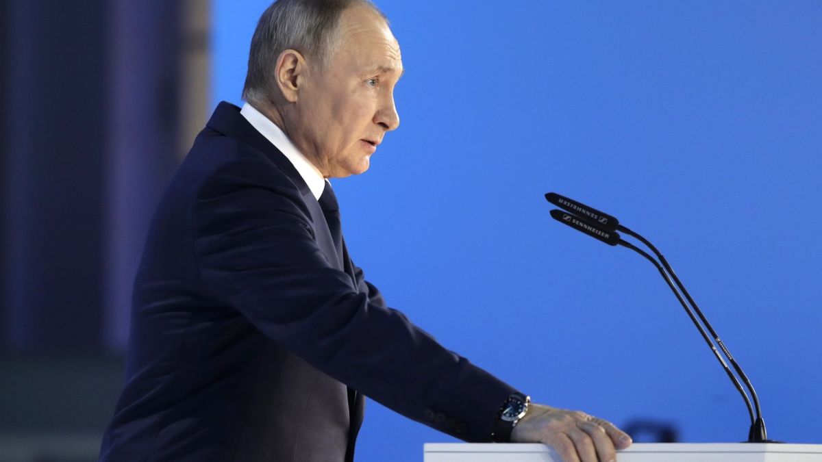 Путин поблагодарил весь народ России за мужество и героизм