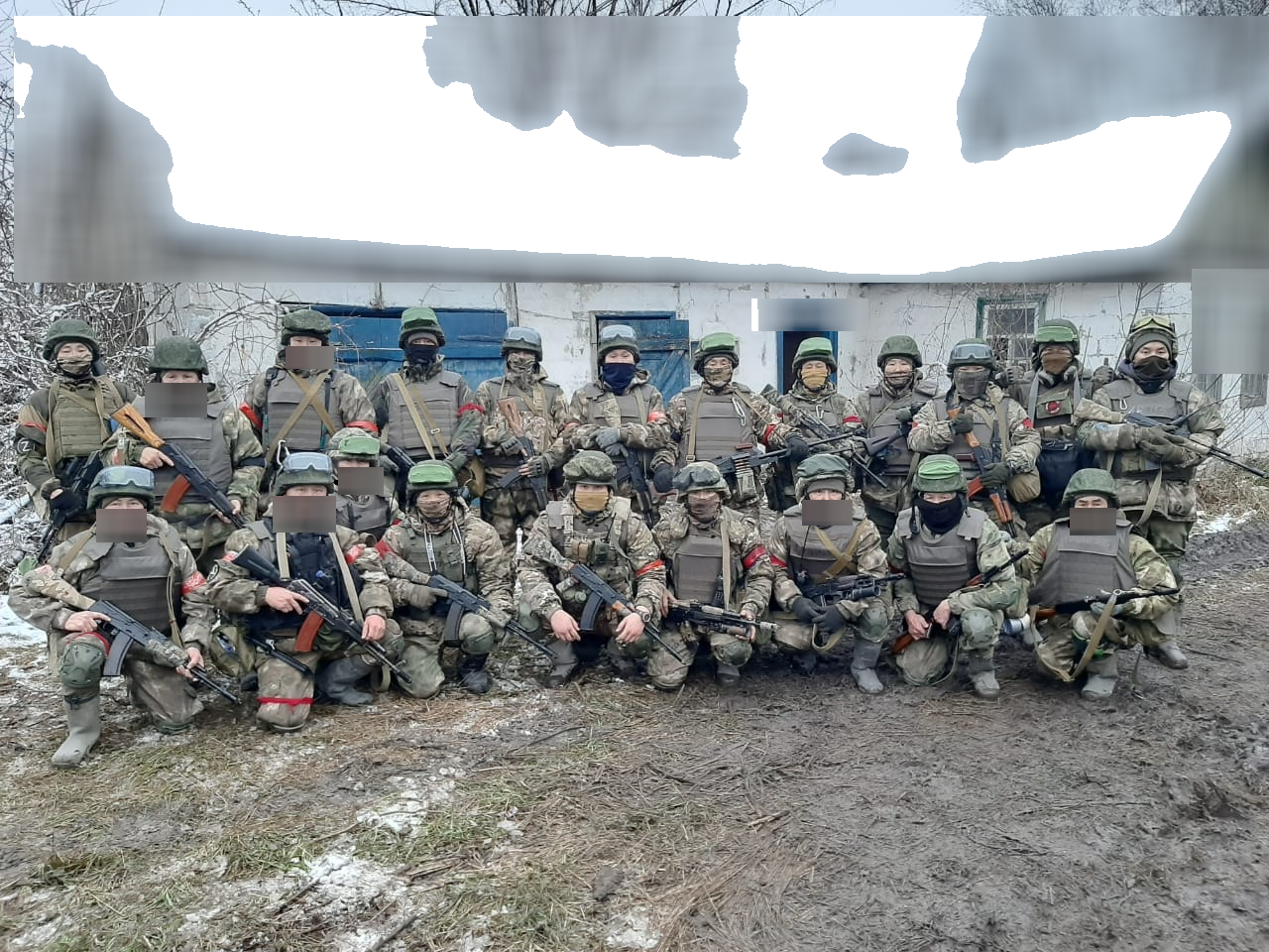 Свыше 30 якутян-добровольцев из батальона «Барс-2» представили к госнаградам