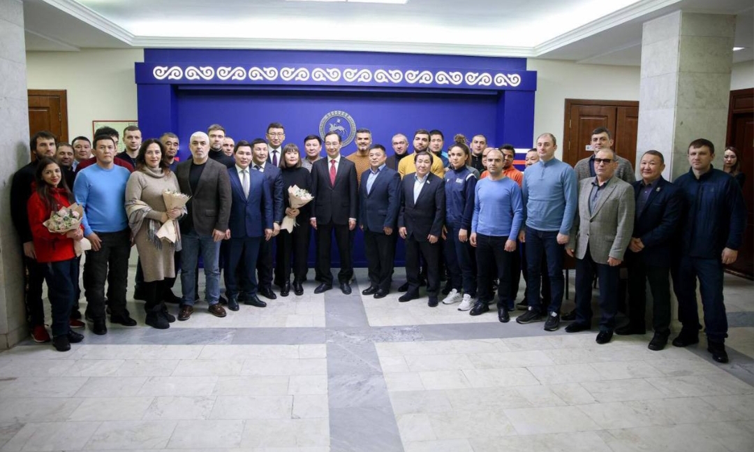 Айсен Николаев: Якутия продолжит проводить борцовские турниры самого высокого уровня