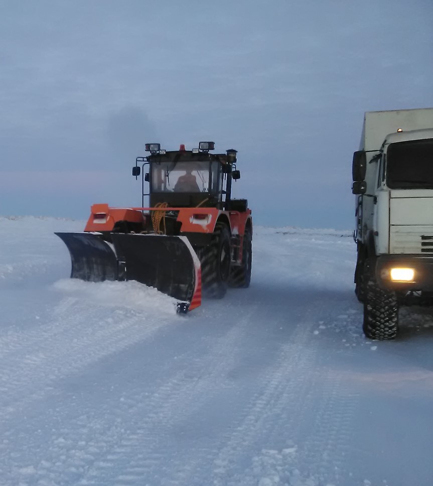 Дороги в Булунском и Кобяйском районах Якутии открыли для движения автотранспорта