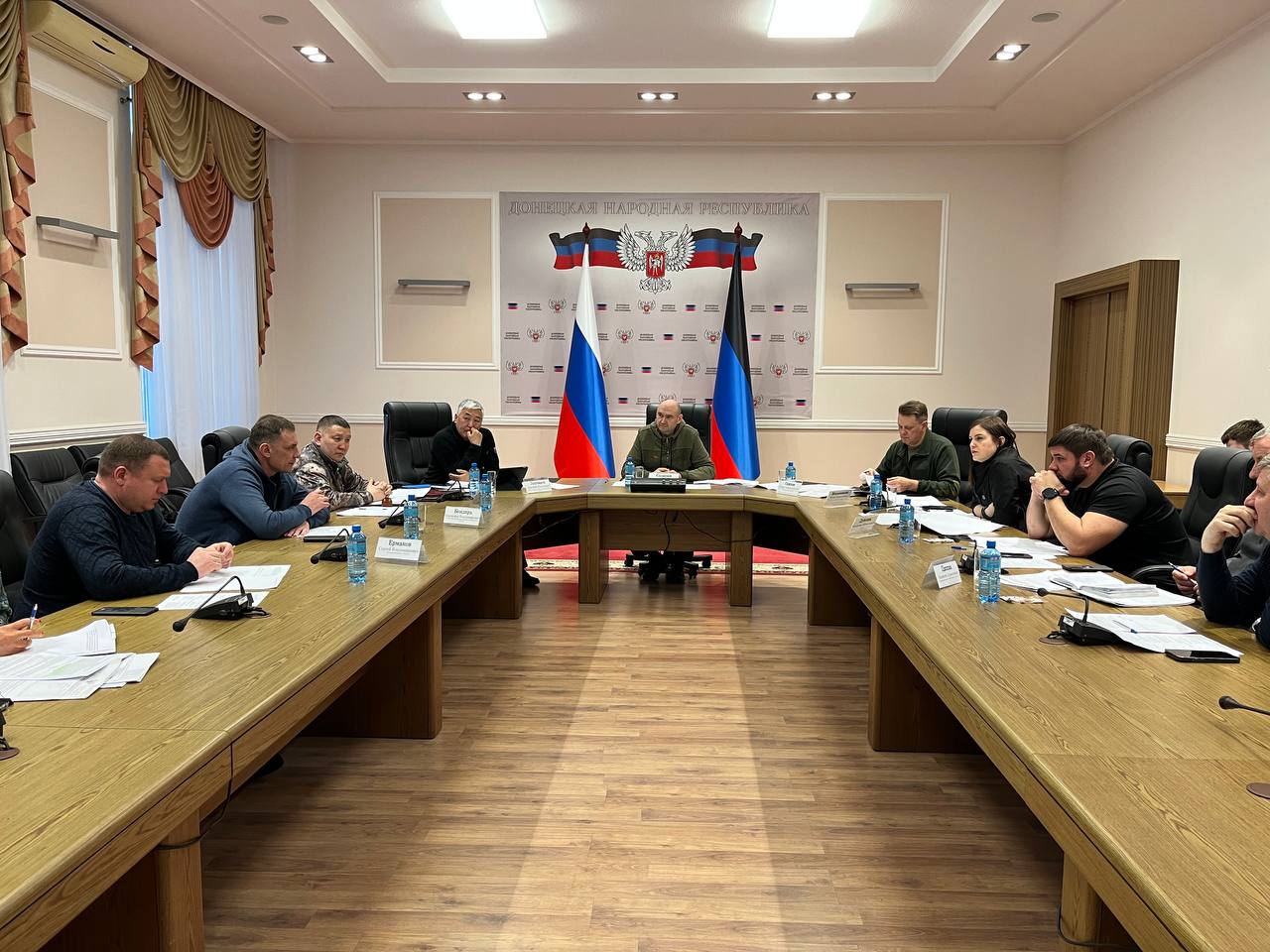 Представители координационного центра Якутии встретились с вице-премьером ДНР Евгением Солнцевым