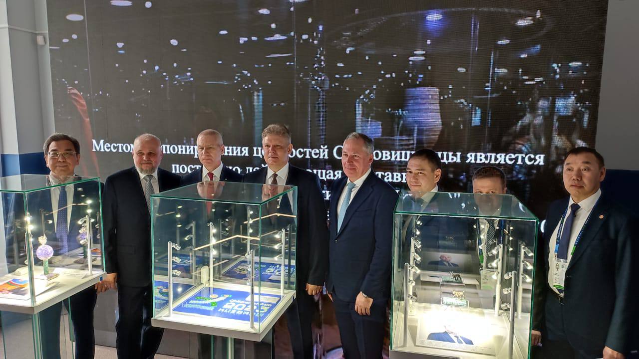 Выставка Сокровищницы Якутии открылась в Кузбассе