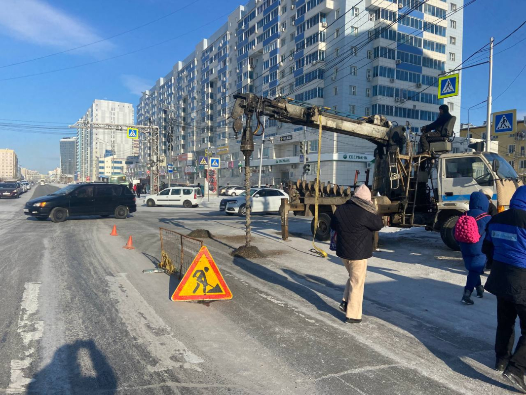 Движение по улице Лермонтова ограничат в Якутске 27 марта для аварийно-восстановительных работ