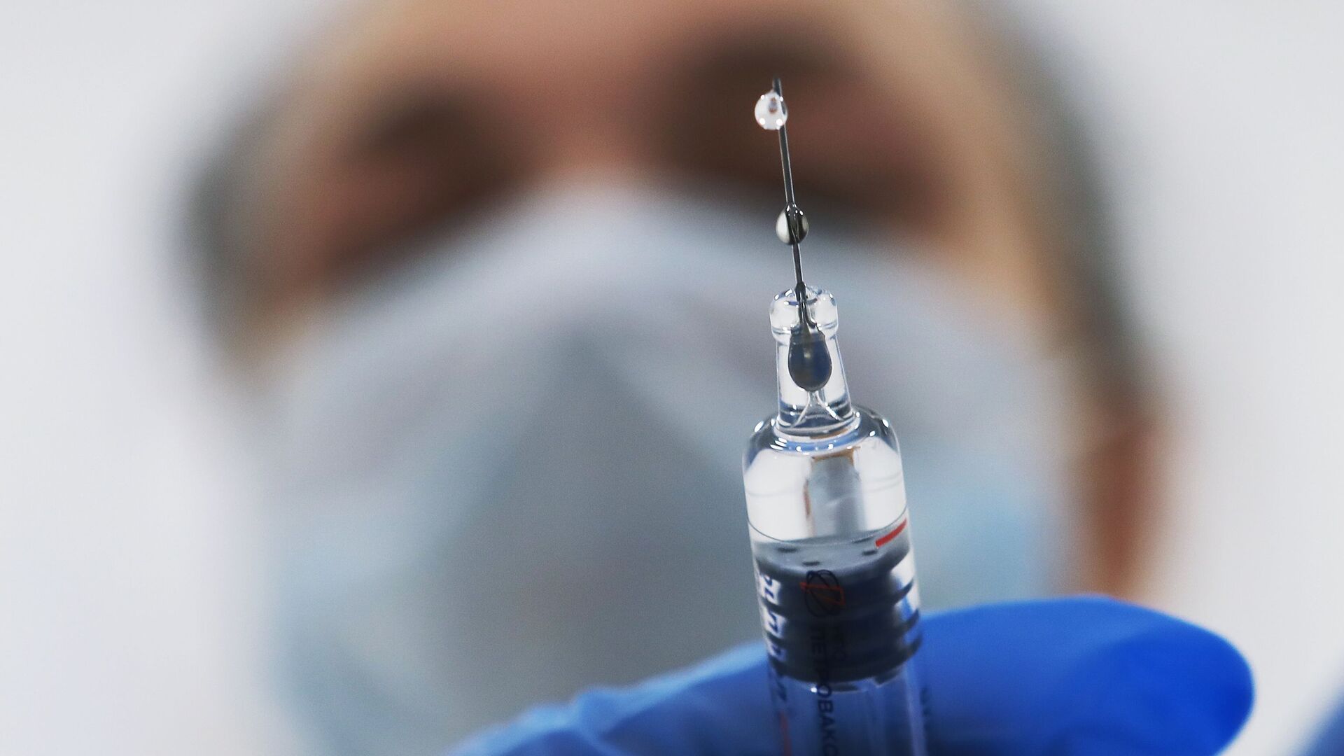 Свыше одной тысячи доз вакцины от клещевого энцефалита поступили в Ленскую ЦРБ в Якутии