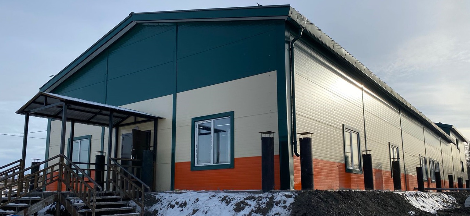 Строительство торгово-логистических центров завершили в двух арктических районах Якутии 