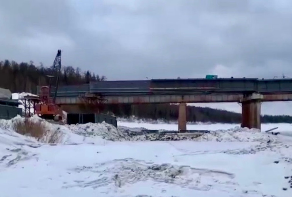 Проверку по факту разлива нефти на реке Нюя проведут в Ленском районе Якутии