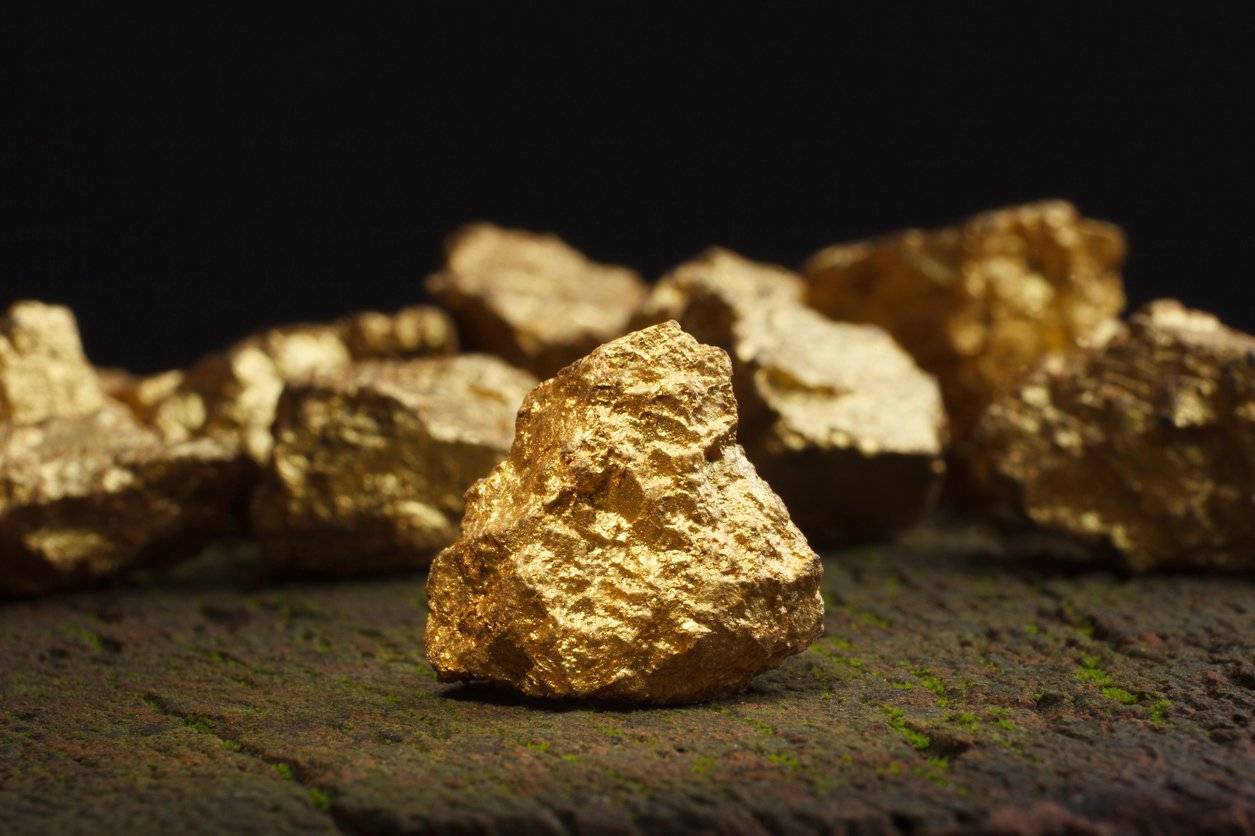 Более пяти тонн золота добыли в Якутии за первый квартал 2023 года