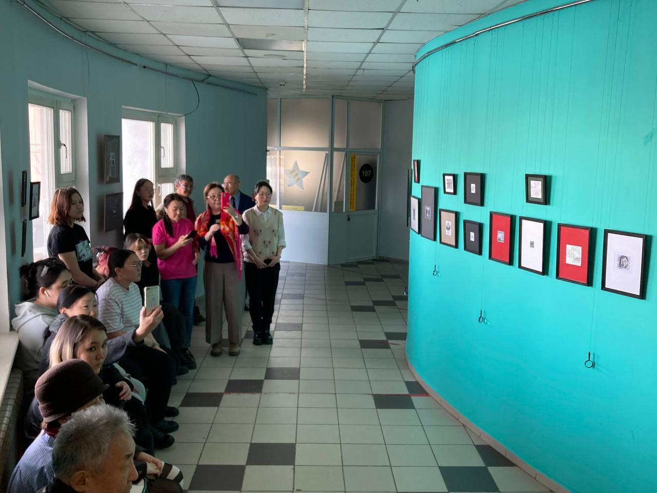 Выставка микрографики из разных стран открылась в Якутске