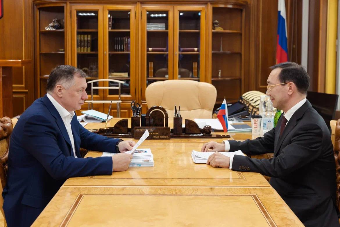 Айсен Николаев и вице-премьер РФ Марат Хуснуллин встретились в Москве