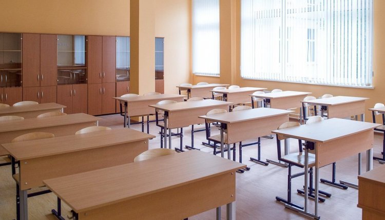 Капитальный ремонт более 30 школ ведут в Якутии