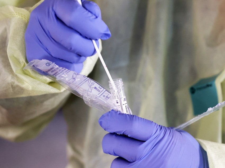 49 новых случаев коронавируса обнаружили в Якутии за сутки