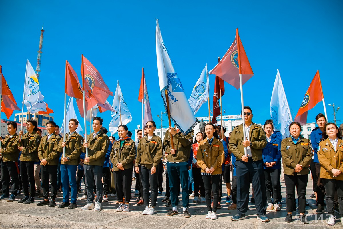 Свыше 2,5 тыс бойцов будут работать в студотрядах Якутии 2023 году