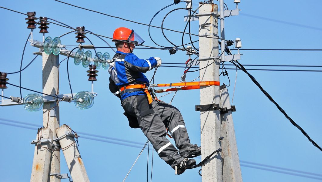 Причиной отключения электричества в 135 квартале Якутска стало повреждение кабельной линии