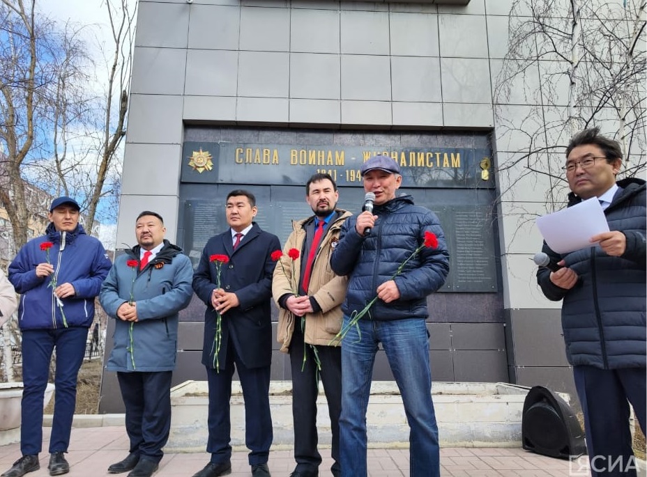  Фотовыставку военкоров Якутии организуют в столице республики