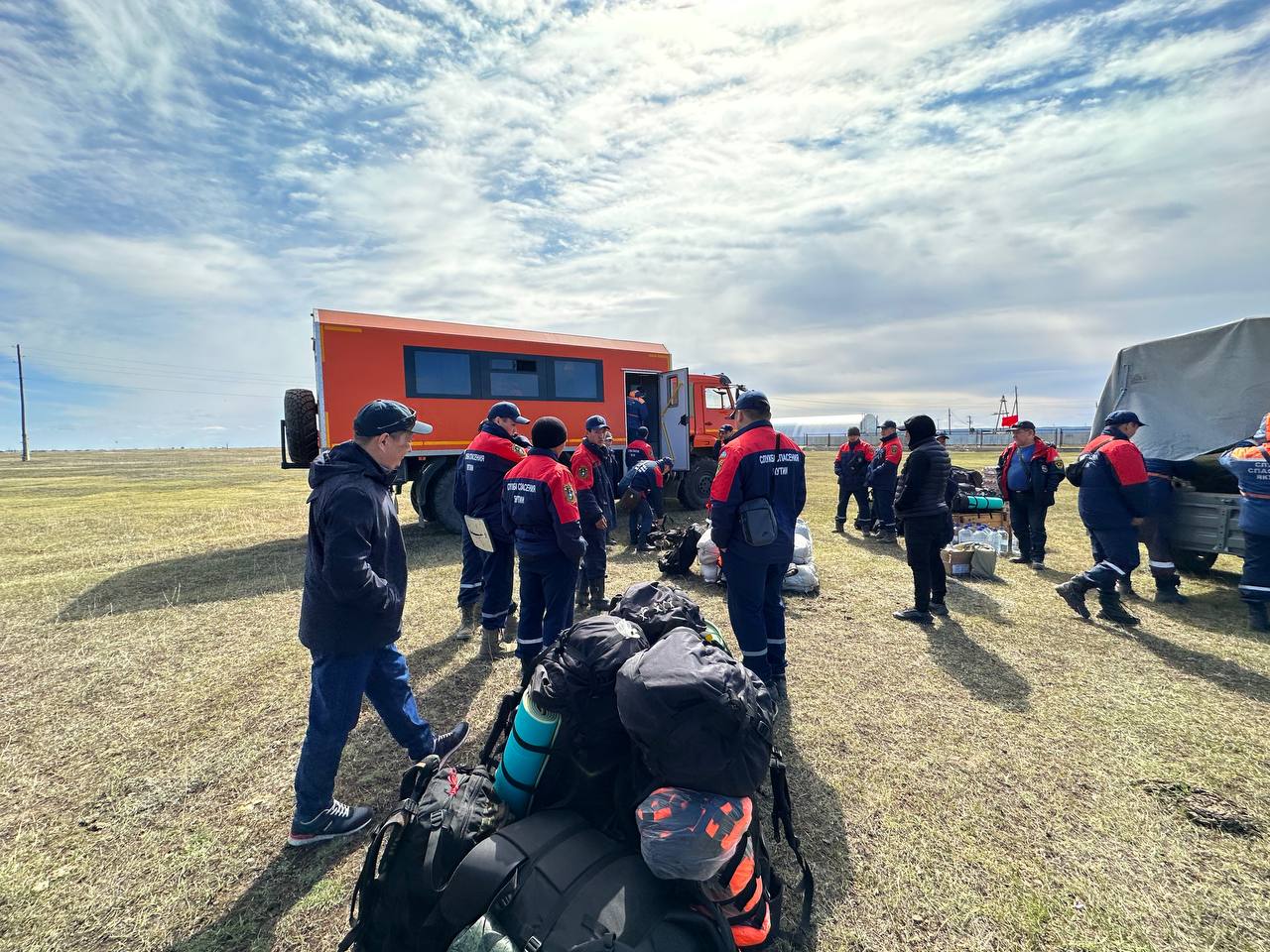 Более 20 спасателей вылетят в Таттинский район Якутии из-за паводковой обстановки