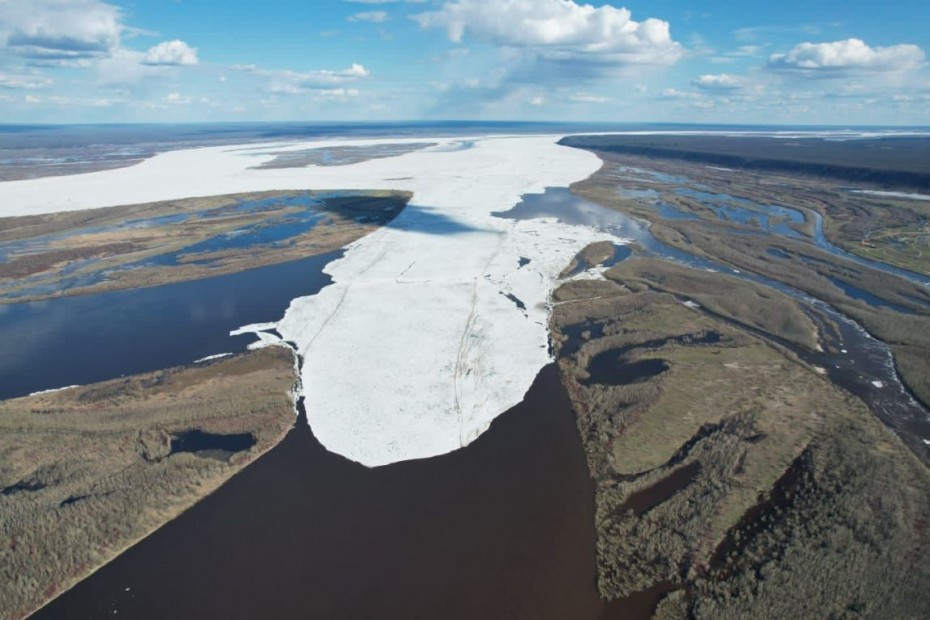 Ледоход завершается на пяти последних реках Якутии