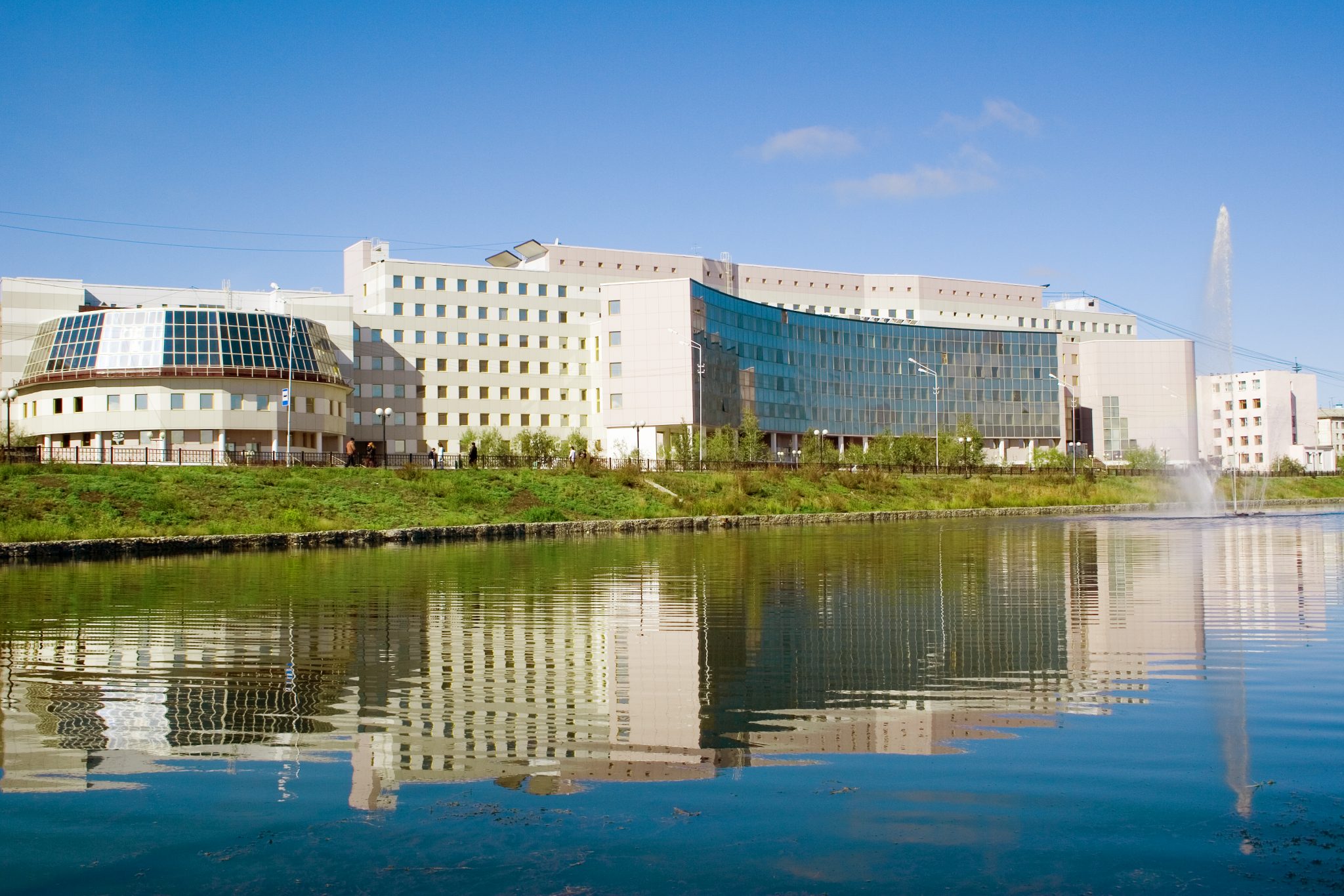 Выпускники СВФУ пройдут обучение в летней школе Объединенного института ядерных исследований