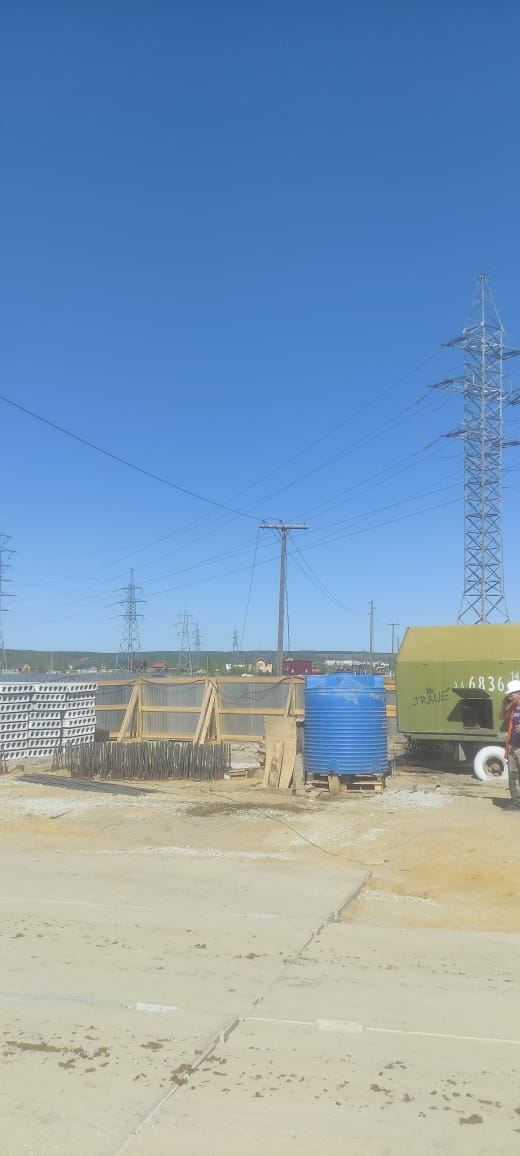 Энергетики восстанавливают электроснабжение в районе Покровского тракта в Якутске