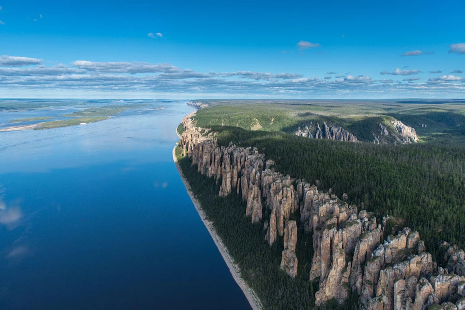 Концентрацию нефтепродуктов не выявили в пробах воды из реки Лены в Якутии