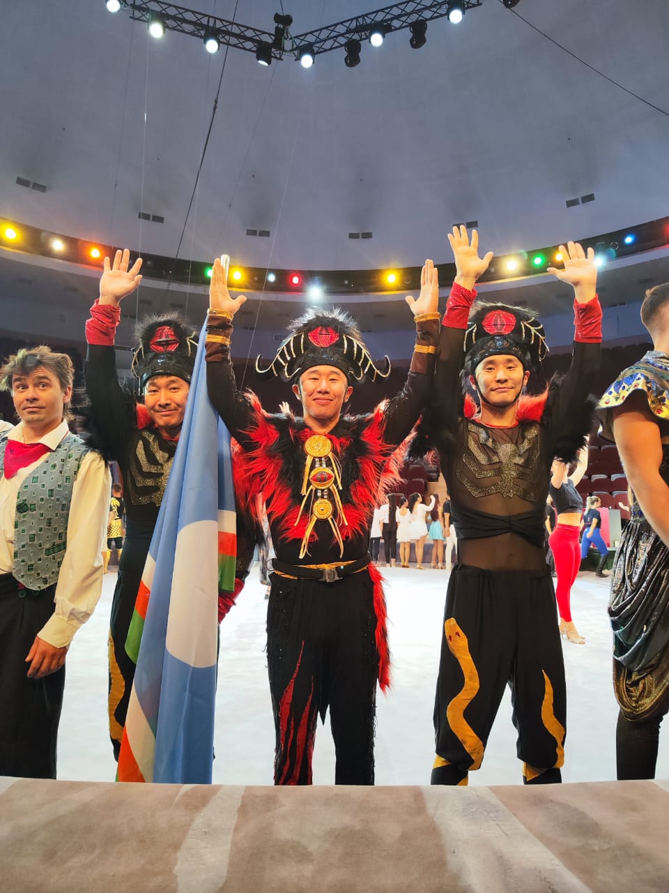 Якутские циркачи стали обладателями золотого приза международного конкурса в Казахстане