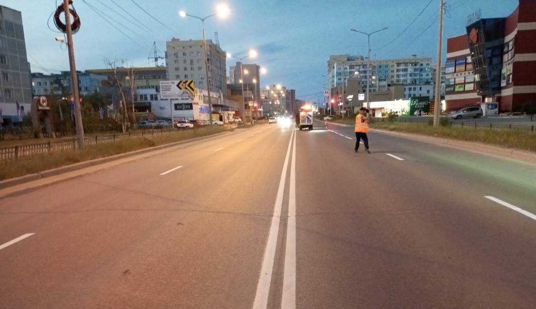 Плановые работы по нанесению дорожной разметки проводят в Якутске