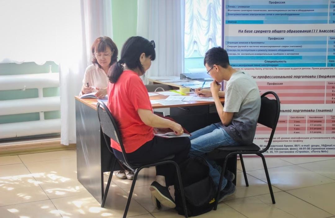 Организации СПО приняли более десяти тысяч заявлений от абитуриентов в Якутии  