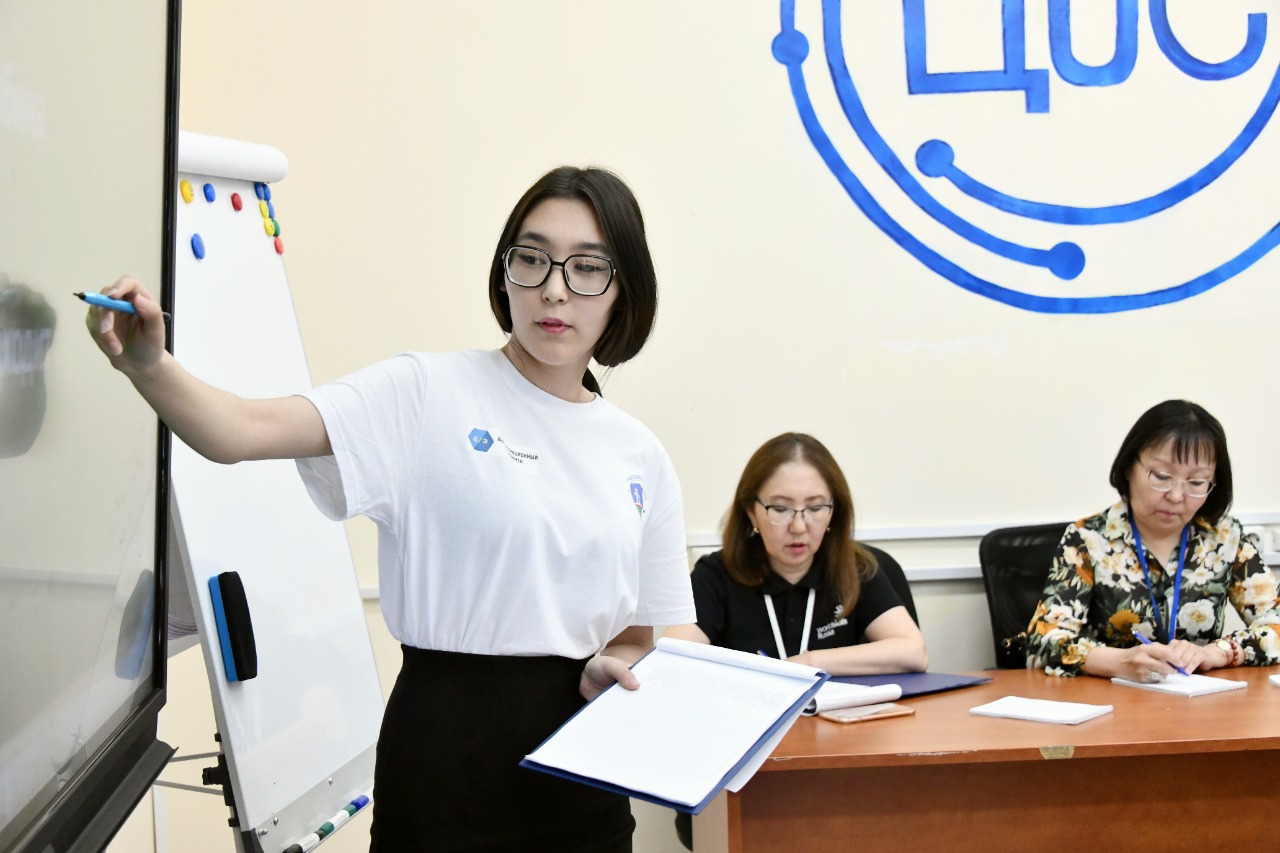 71 студент СПО сдал демонстрационный экзамен на сто баллов в Якутии