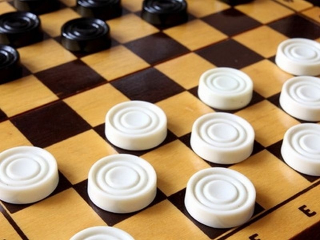 20 команд будут участвовать в соревнованиях по шашкам на спартакиаде «Дьулуур» в Якутии