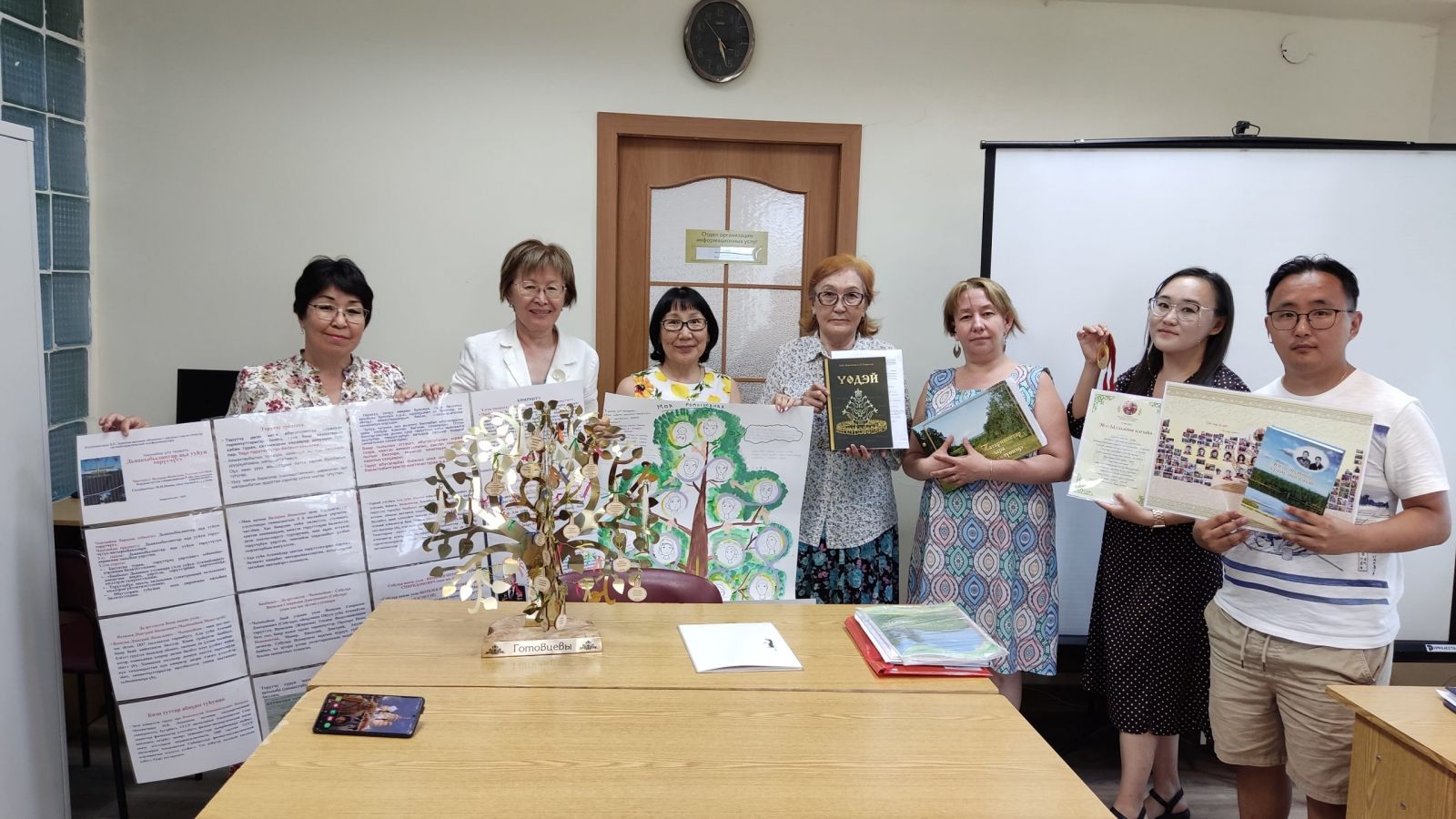 Около 30 работ поступило на отборочный этап конкурса генеалогических исследований в Якутии