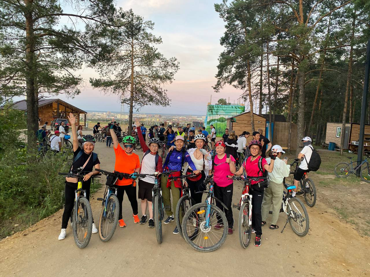 Более 80 велосипедистов приняли участие в массовом пробеге в Якутске