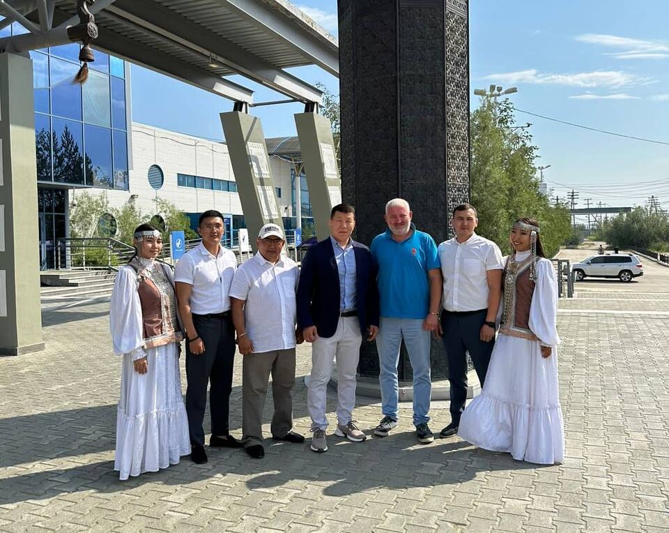 Вице-президент Сурдлимпийского комитета РФ приехал на спартакиаду «Дьулуур» в Якутии