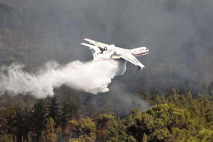 Самолет-зондировщик Ан-26 «Циклон» прибыл в Якутию для борьбы с пожарами