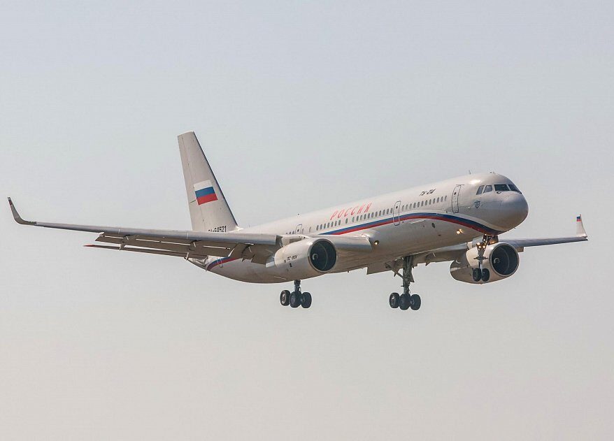 Самолет Ту-214 полностью доработают в России до конца 2024 года