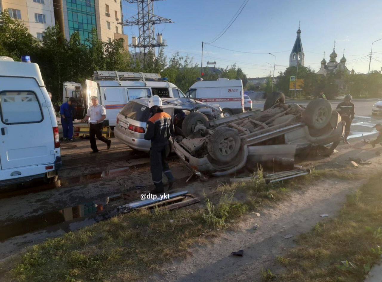 Пять человек пострадали в ДТП в Якутске