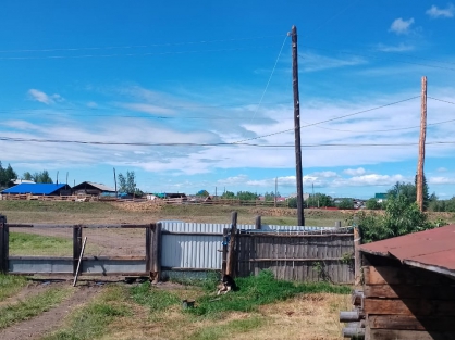 Электромонтер погиб при проведении работ на линии электропередачи в селе Ытык-Кюель в Якутии