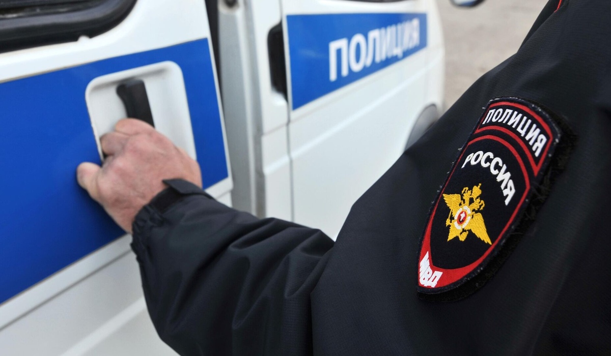 Полицейские установили подозреваемого в краже 100 тыс рублей в Якутске